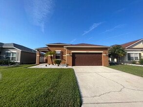 Building Photo - Spacious 3-Bedroom Home with 2 Full Baths in Charming Mulberry Home with Outdoor Kitchen!