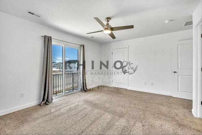 Building Photo - 880 N Herman Dr