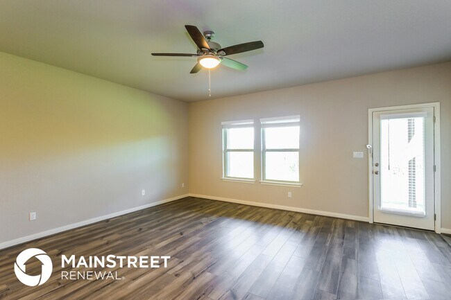 Building Photo - 1529 Arcadian Lily