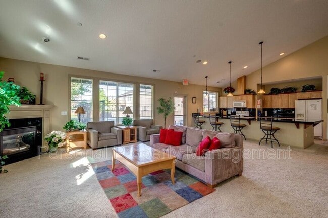 Building Photo - 4014 NE 89th Way