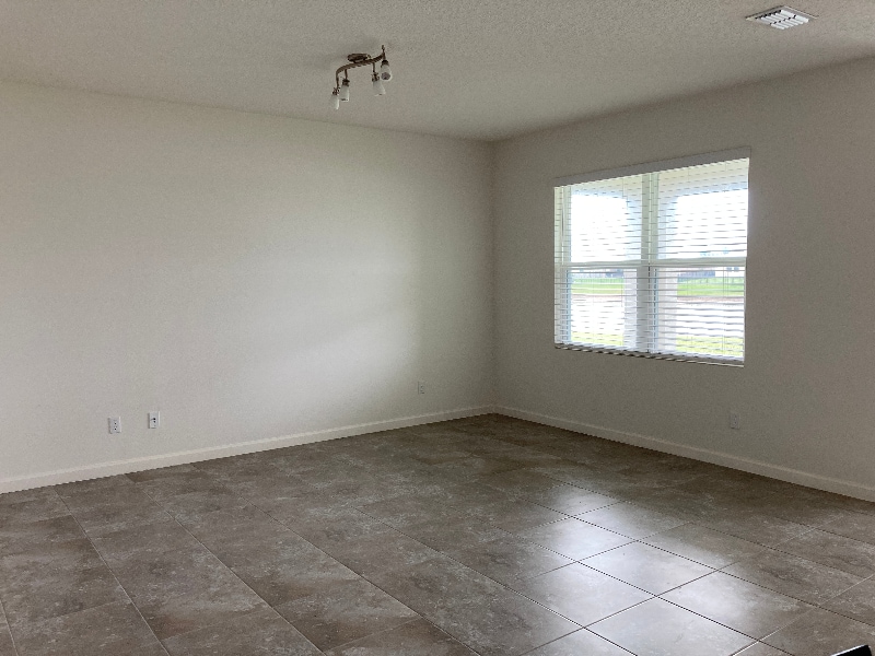 Building Photo - 10789 SW Cremona Way