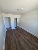 Building Photo - 1008 S Highland Ave