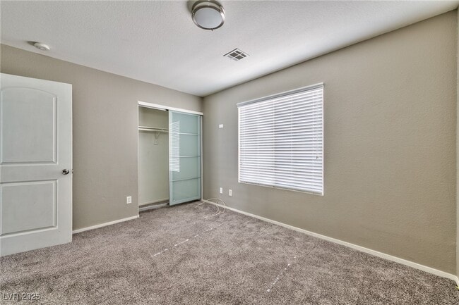 Building Photo - 4982 Perrone Ave