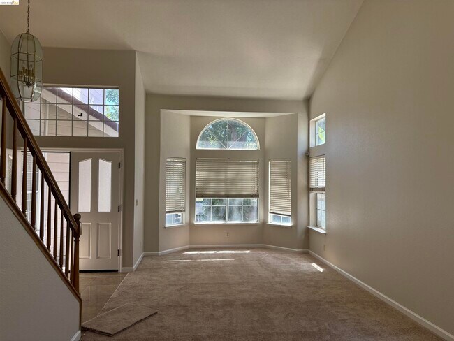 Building Photo - 5021 Chaparral Ct