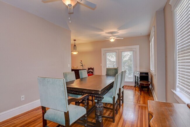 Building Photo - Beautiful Older home renovated for todays lifestyle