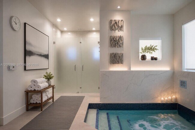 Building Photo - 4775 Collins Ave