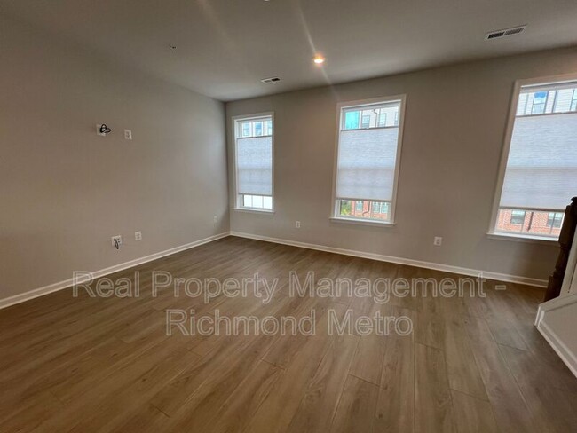Building Photo - 13292 Coalfield Station Ln