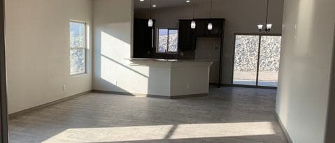 Building Photo - 2949 Sombrero Dr