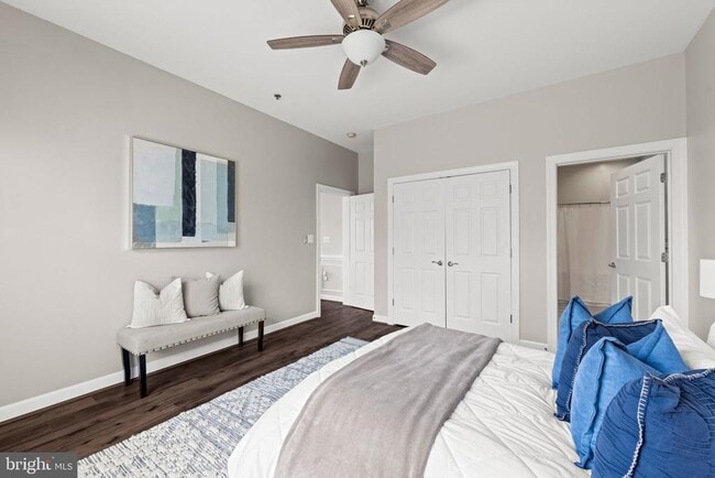 Building Photo - 810 Belmont Bay Dr