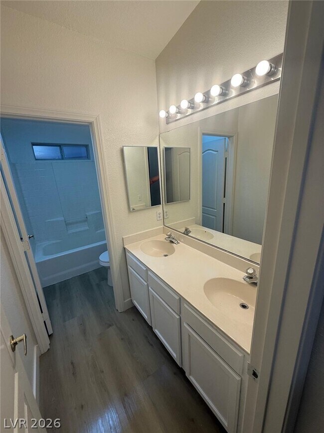 Building Photo - 5247 Sugar Maple Ct