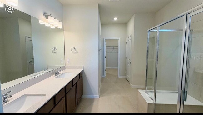 Building Photo - 3099 Springbank Dr