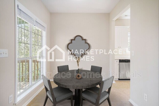 Building Photo - 2090 Old Cahaba Pl