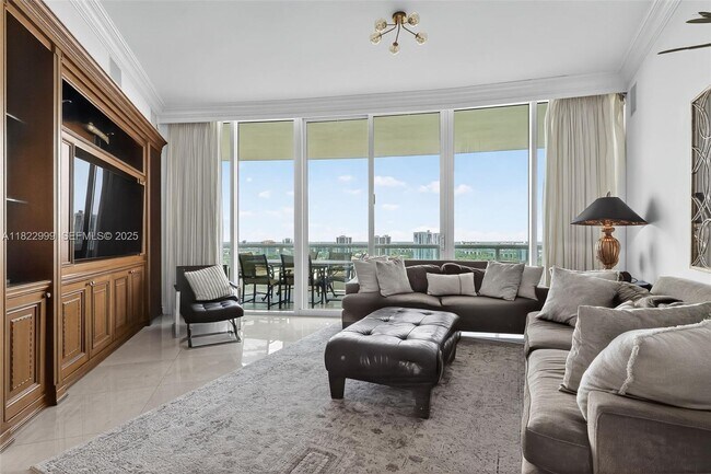 Building Photo - 20155 NE 38th Ct