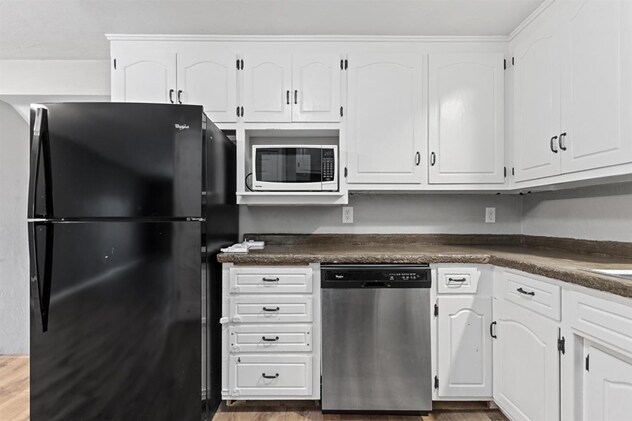 Building Photo - 2768 Aquarius Rd