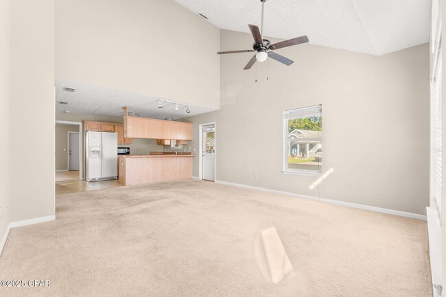 Building Photo - 133 White Cap Wy