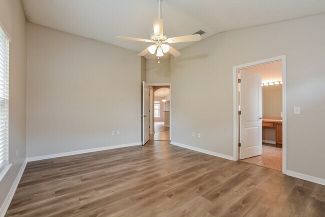 Building Photo - 1381 Winged Foot Dr