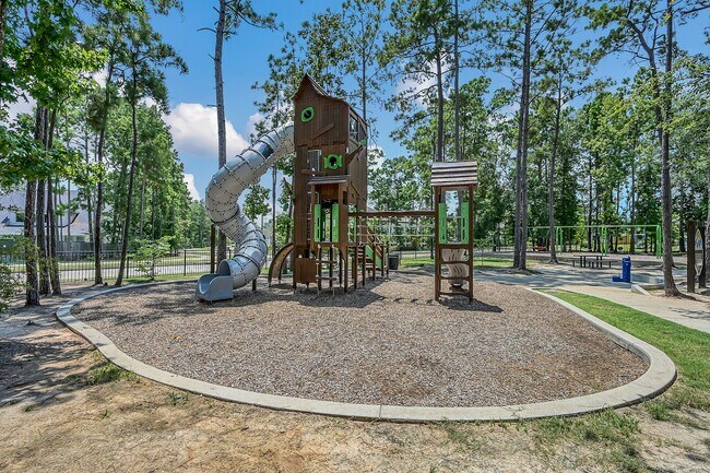 Building Photo - 328 Rise Ln