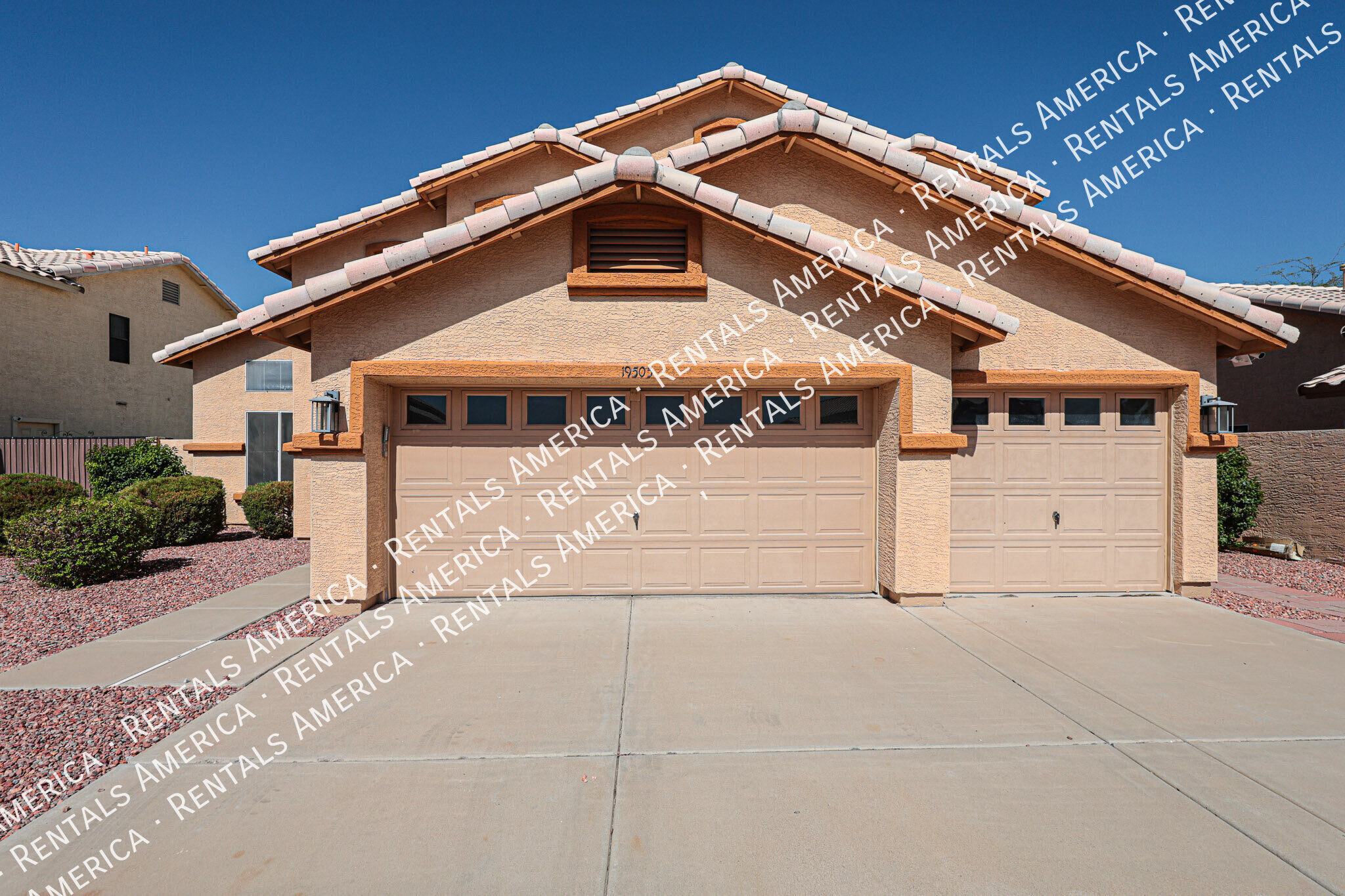 Building Photo - 19505 N 55th Dr