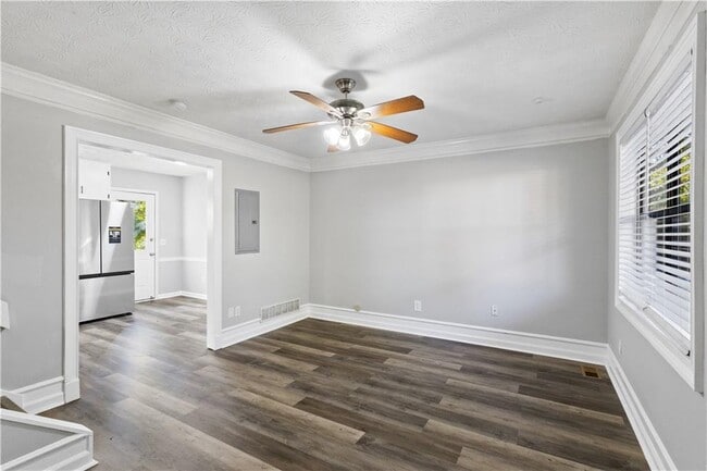 Building Photo - 2998 Crooked Creek Rd NW