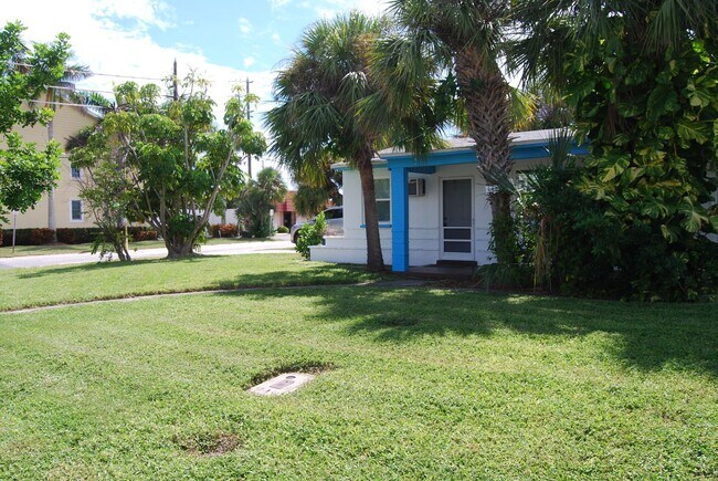 Primary Photo - 6402 Gulf Winds Dr