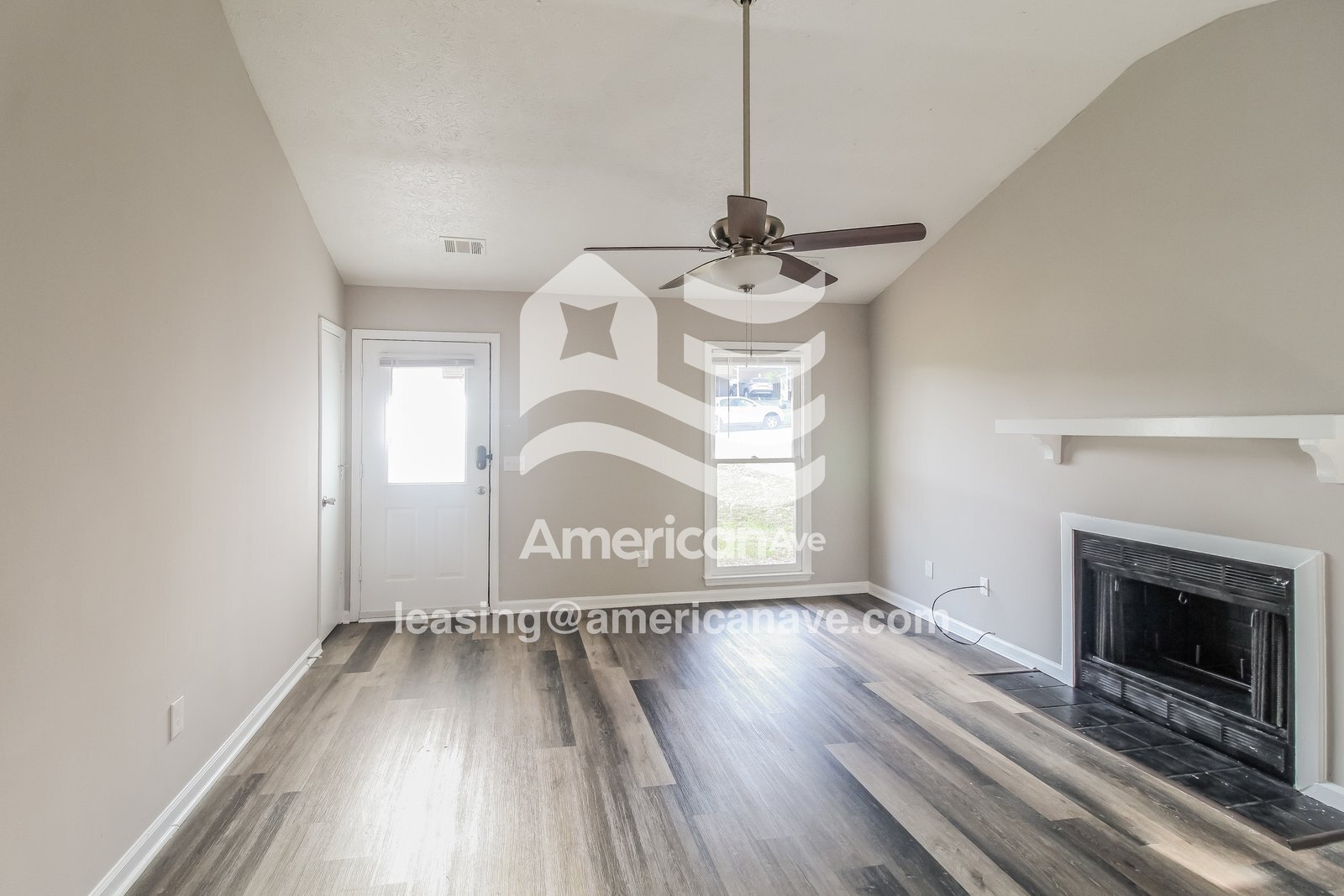 Building Photo - 882 Stafford Ct