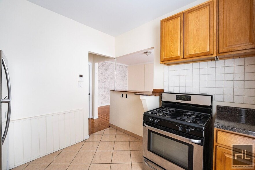 Building Photo - BAY RIDGE AVENUE