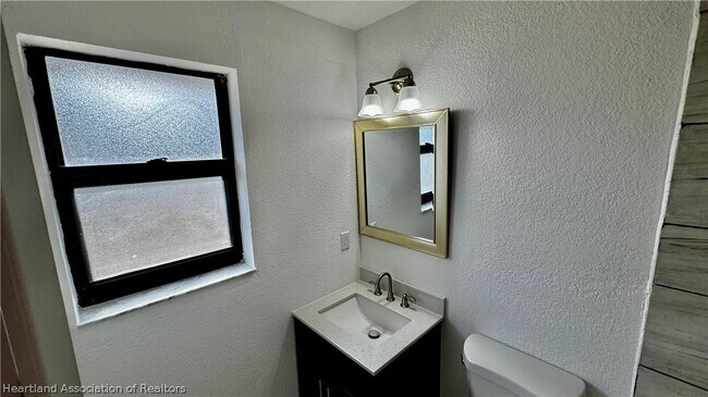 Building Photo - 4111 Page Ave