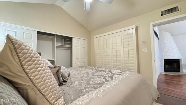 Building Photo - 15020 N 40th St