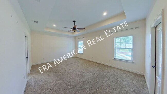 Building Photo - 6109 Burbank Ct