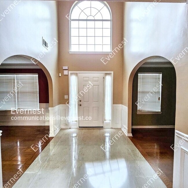 Building Photo - 425 Brunswick Cir