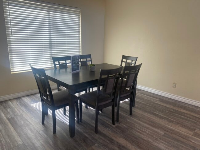 Building Photo - 16405 Kashiwa Way