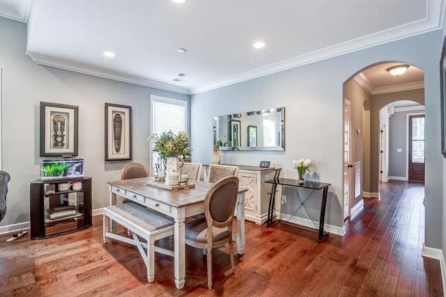 Building Photo - 85 Nokes Dr