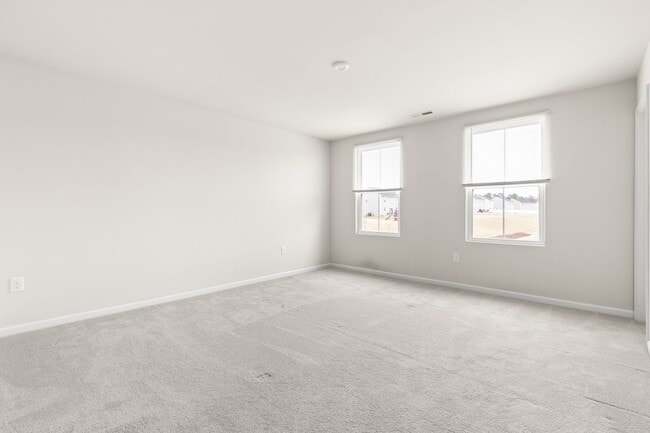 Building Photo - 4 Bed, 2.5 Bath, 2 Car Garage Near Everything in Durham!