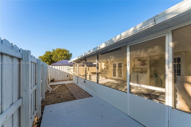 Building Photo - 10383 SW 209th Ln