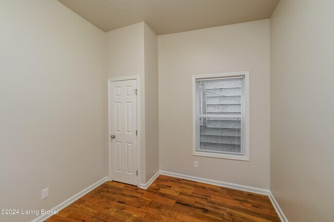 Building Photo - 1464 S 9th St