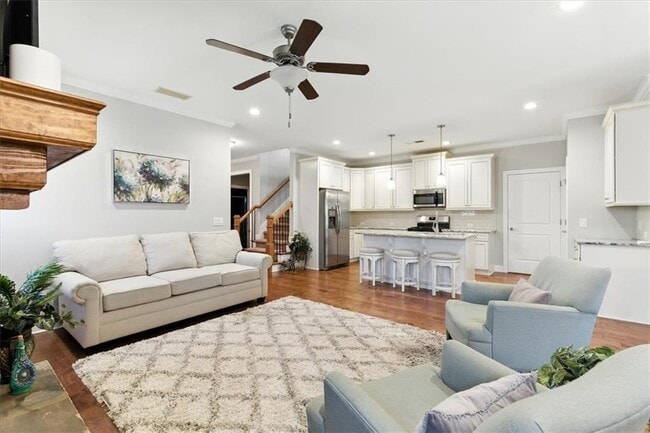 Building Photo - 3047 Patriot Square SW