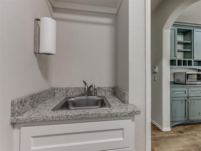 Building Photo - 4220 Calm Waters Way