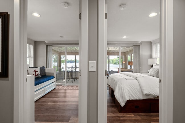 Building Photo - 16654 Inguadona Beach Cir SW