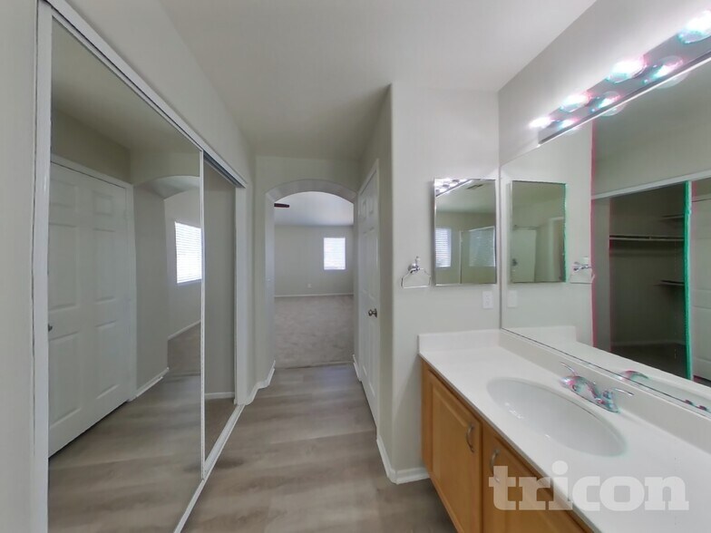 Building Photo - 7224 Rustic Meadow St