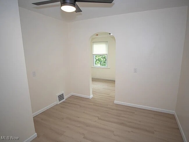 Building Photo - 3219 W 86th St