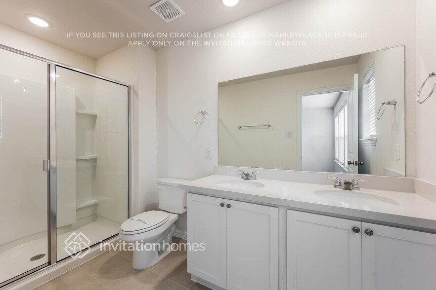 Building Photo - 758 Bonnet Trl