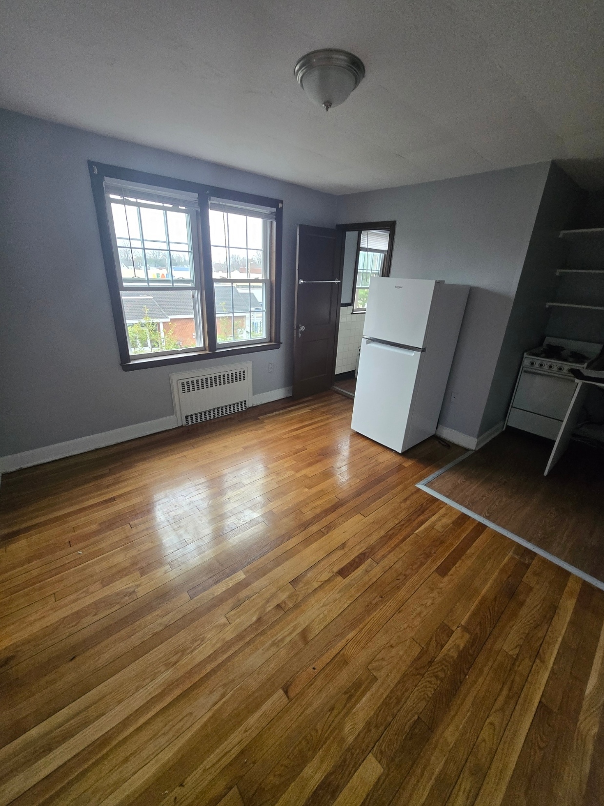 Building Photo - 29 Chapman St