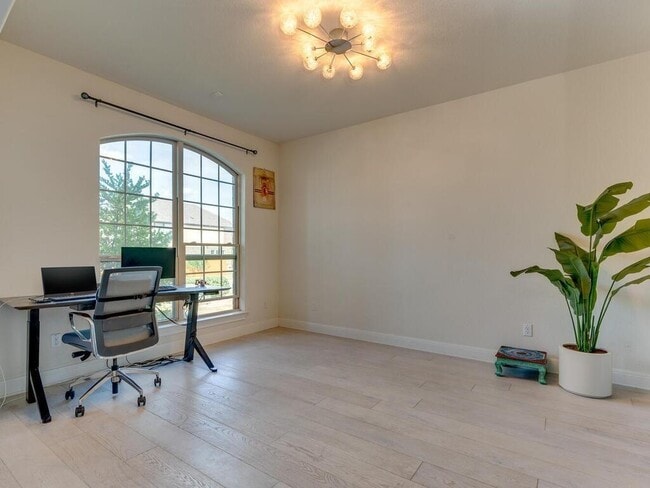 Building Photo - 4504 Tanglewood Estates Dr