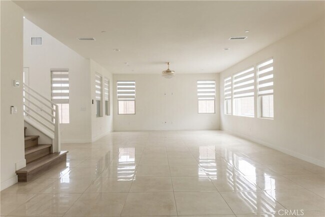 Building Photo - 35963 Bertain Dr