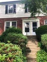 1600 South Barton Front Entrance - 1600 S Barton St