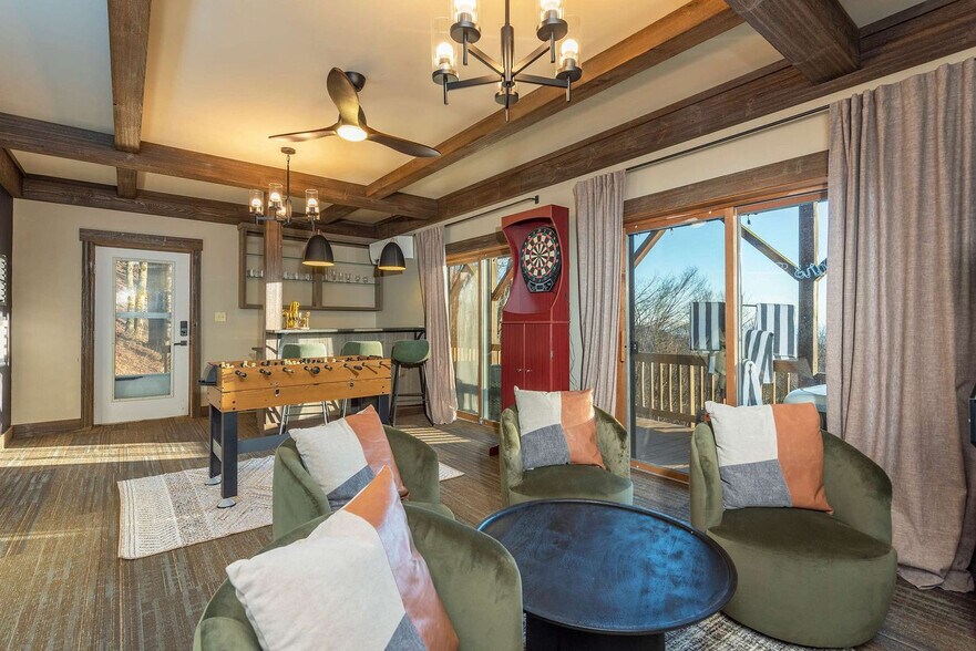 Building Photo - 637 Granny Lewis Ln