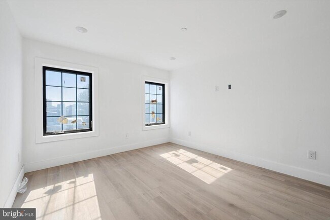 Building Photo - 538 Federal St