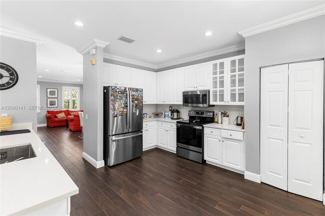 Building Photo - 4228 Laurel Ridge Cir