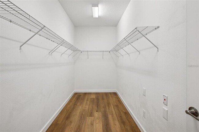 Building Photo - 3147 Calvano Dr