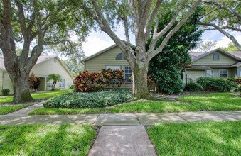 Building Photo - 2390 Bentley Dr